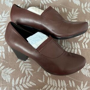 Dansko Brown Heeled Slip on EU 40